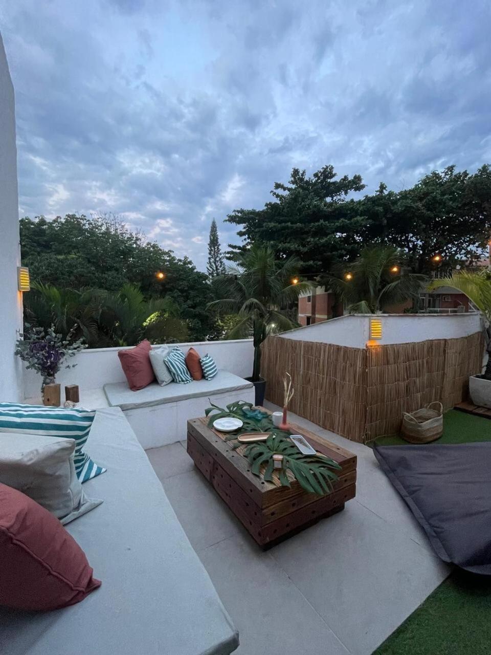 Casa de férias Casa Charmosa Em Frente A Da Barra!